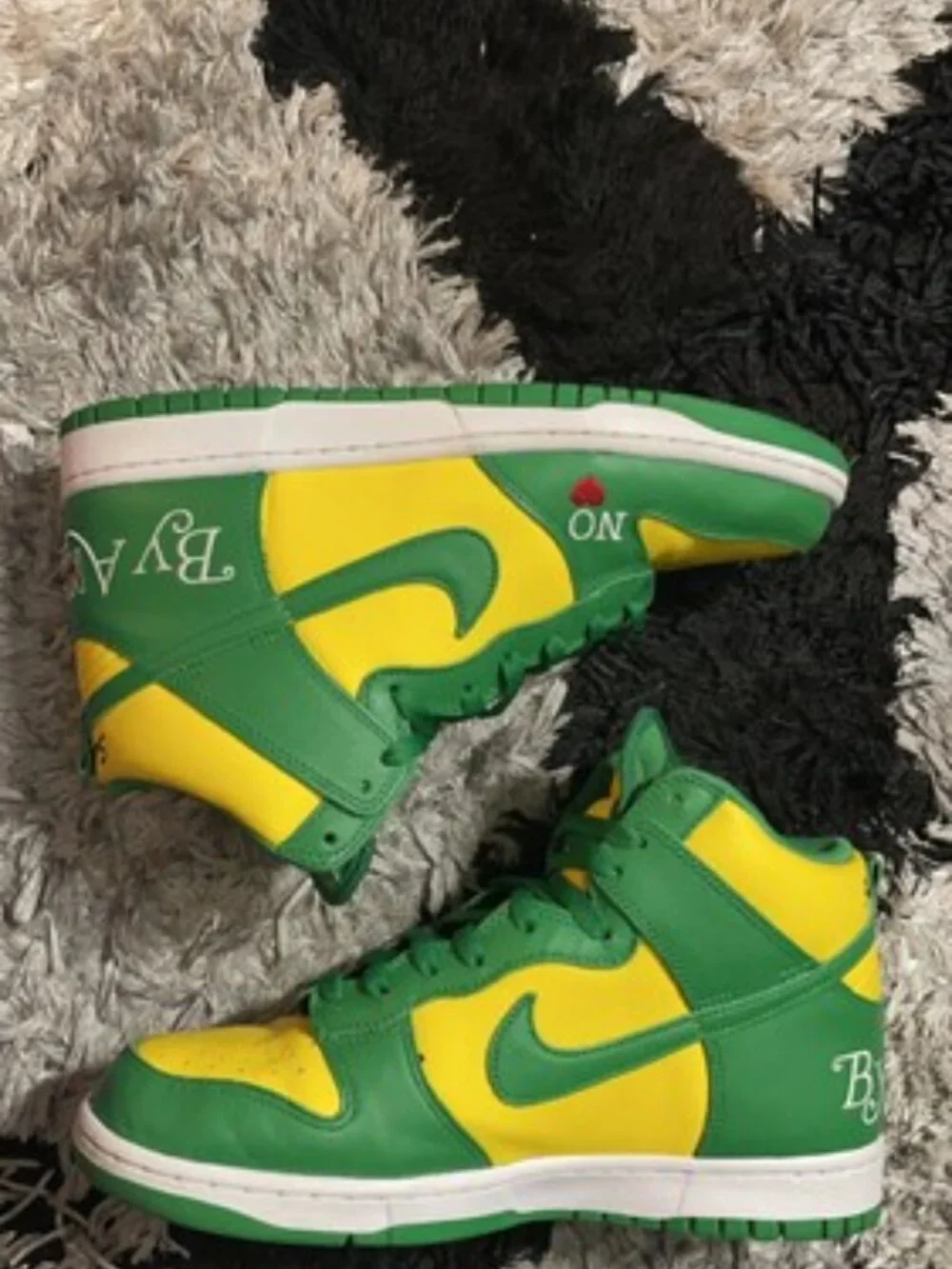 Nike SB Dunk High Supreme By Any Means Brazil 2022 DN3741-700 Size 9